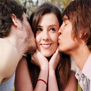 Women searching for threesomes Women searching for threesomes